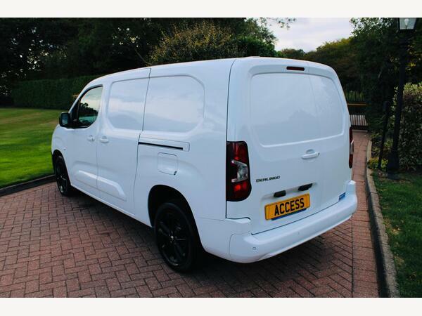 Citroen Berlingo Panel Van 1.5 Bluehdi 950Driver Edition XL Eat8 L White #4