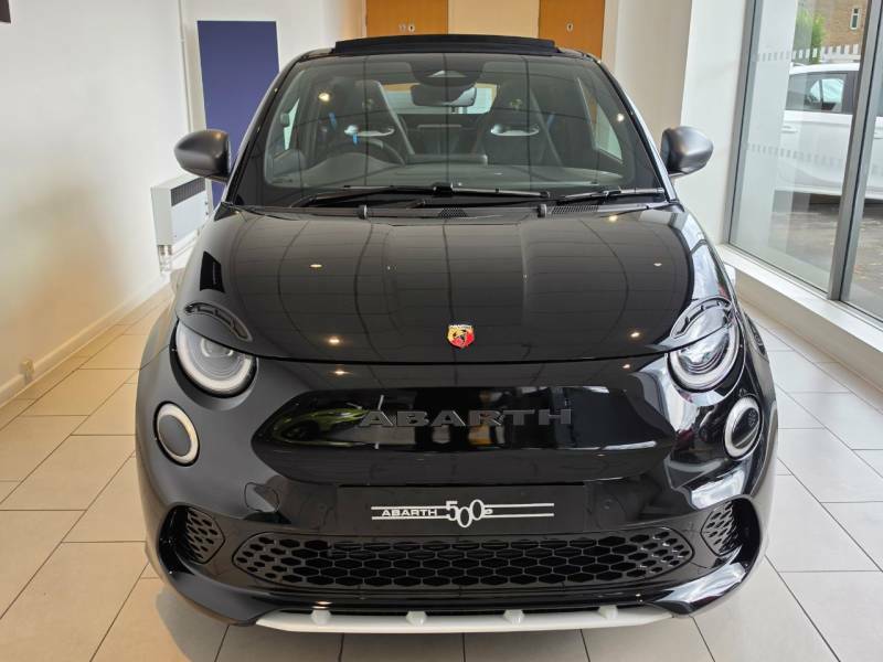 Abarth 500 42Kwh 155 Turismo Black #6