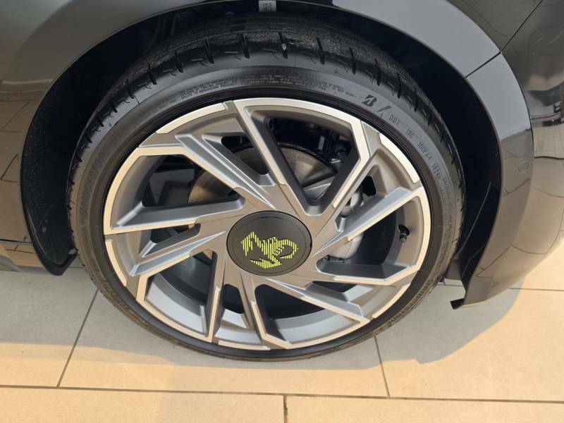 Abarth 500 114Kw 42.2Kwh Red #14