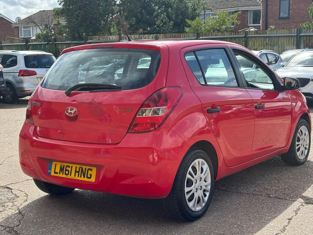 Hyundai I20 Hatchback Red #7