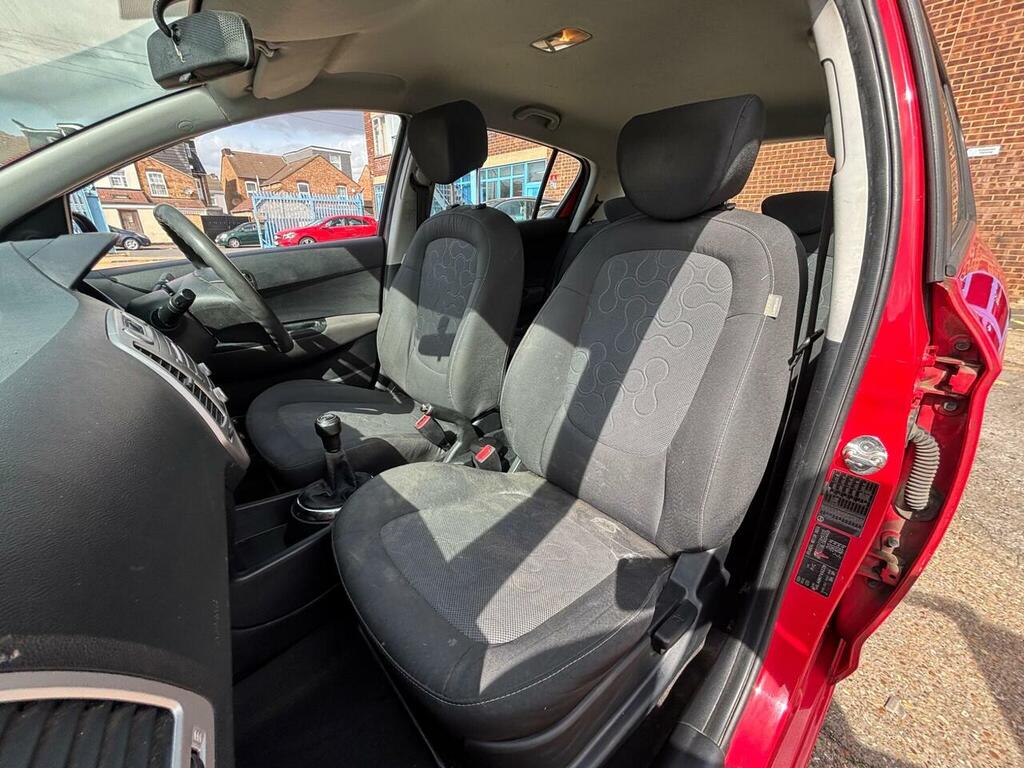 Hyundai I20 Hatchback Red #16