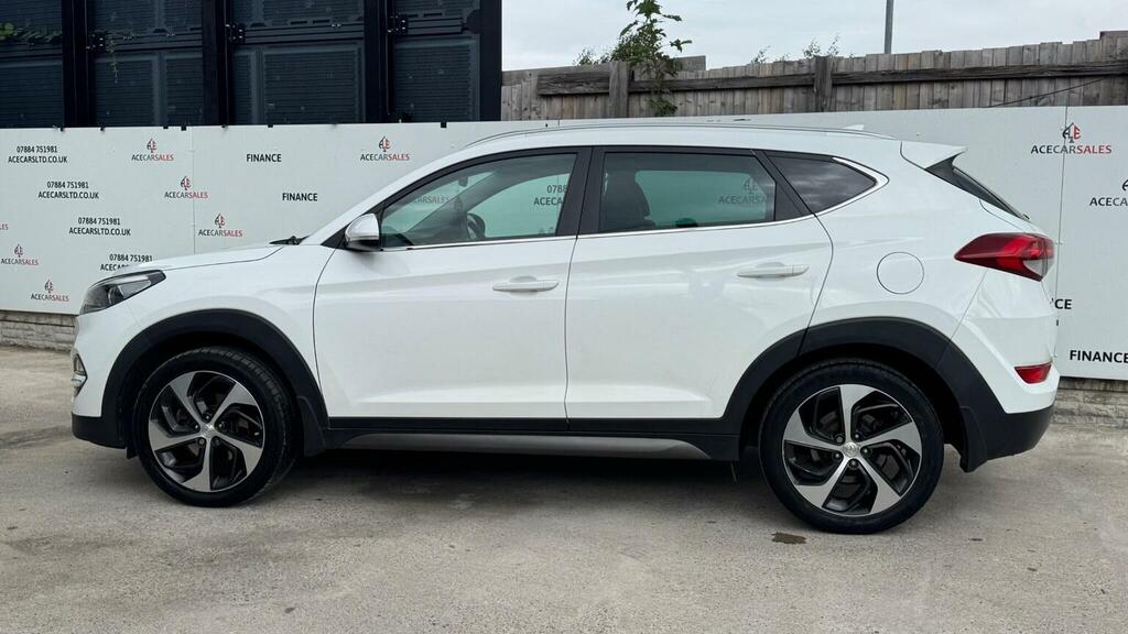 Hyundai Tucson 2.0 Crdi Blue Drive Premium Euro 6 Ss White #5