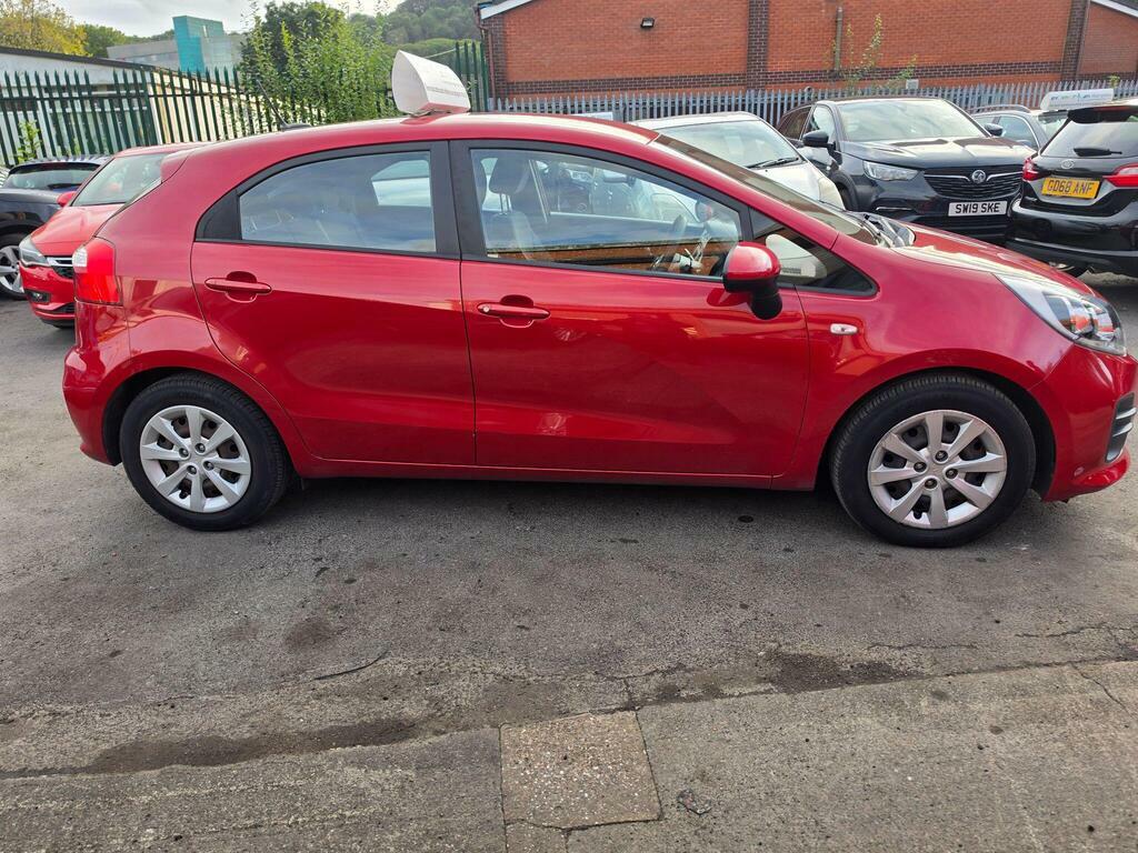 Kia RIO 1.4 3 White #11