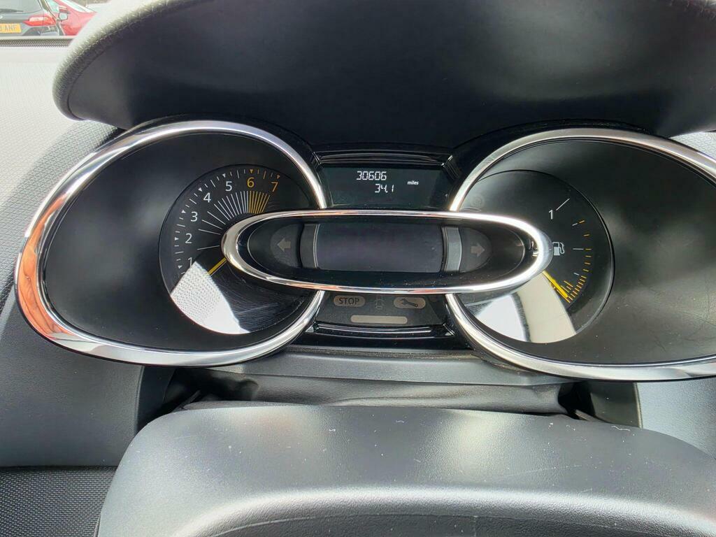 Renault Clio 0.9 Tce 90 Dynamique Black #6