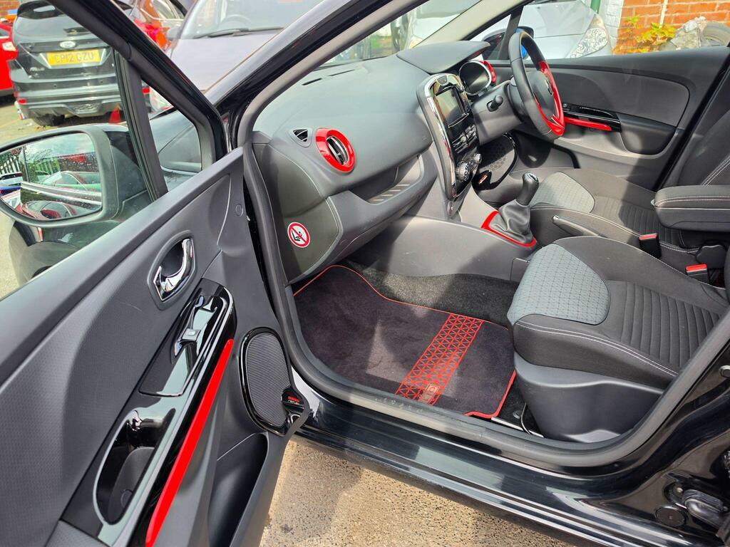 Renault Clio 0.9 Tce 90 Dynamique Black #10