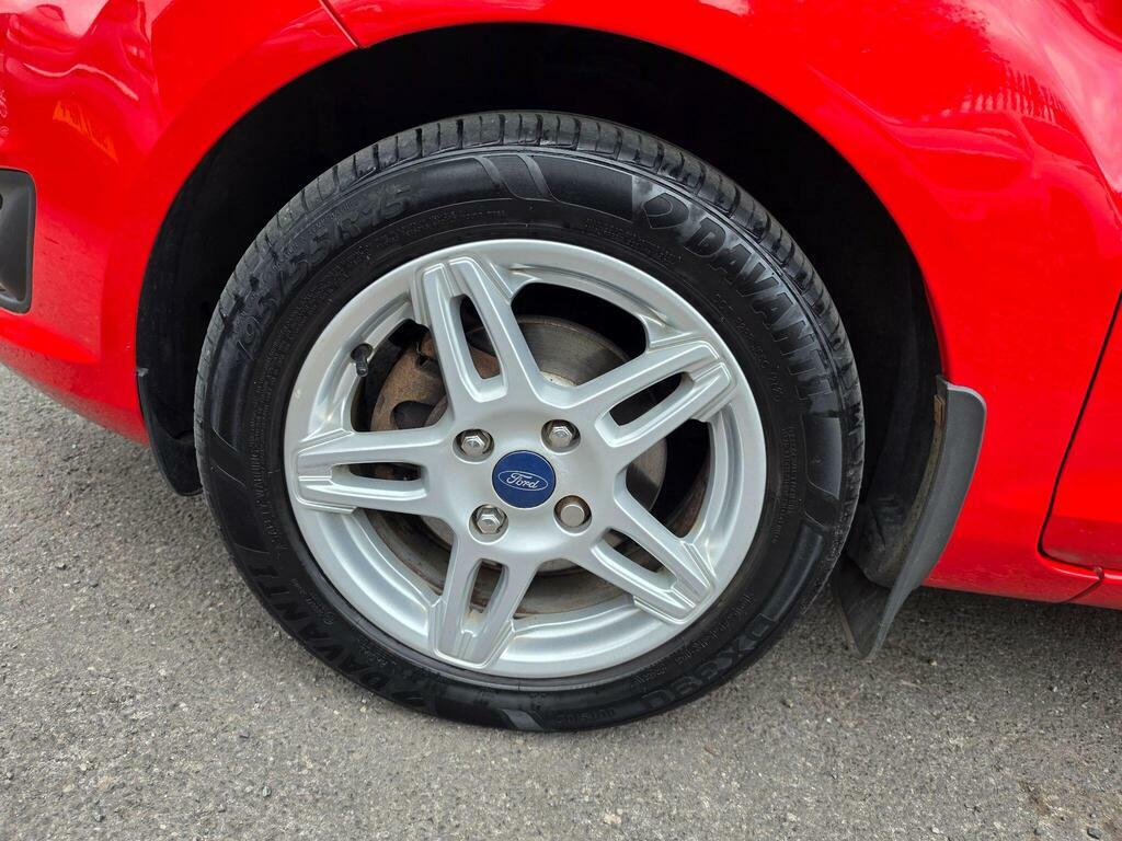 Ford Fiesta Style 59 Bhp White #14