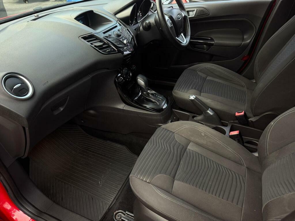 Ford Fiesta Style 59 Bhp White #13