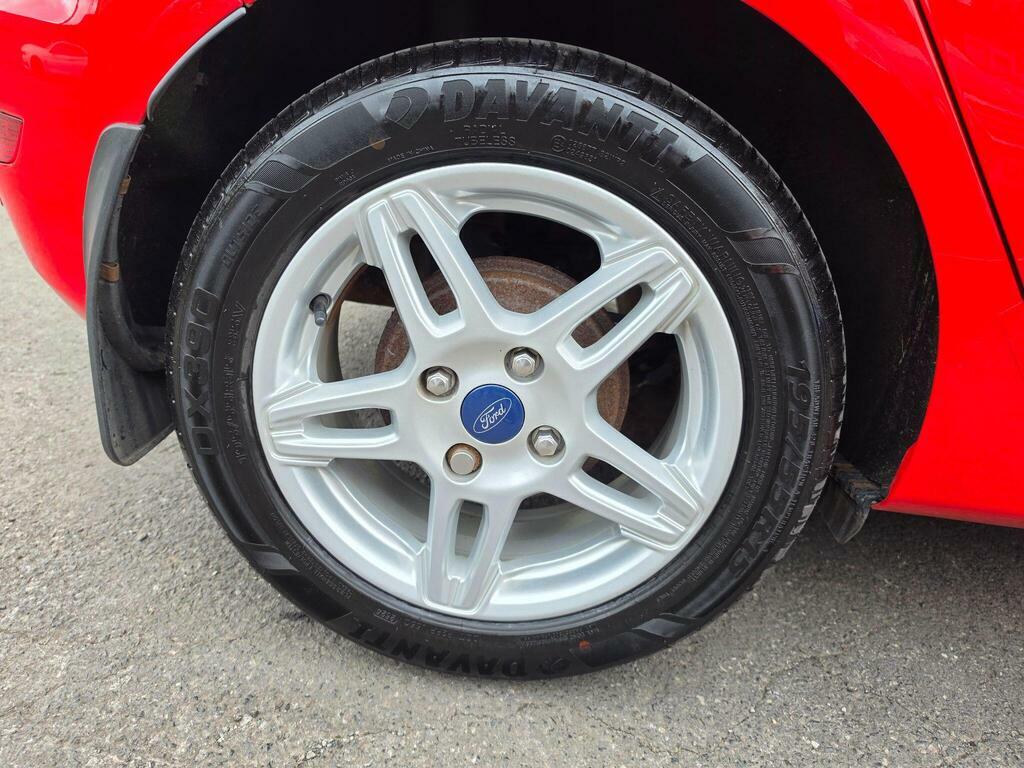 Ford Fiesta Style 59 Bhp White #15