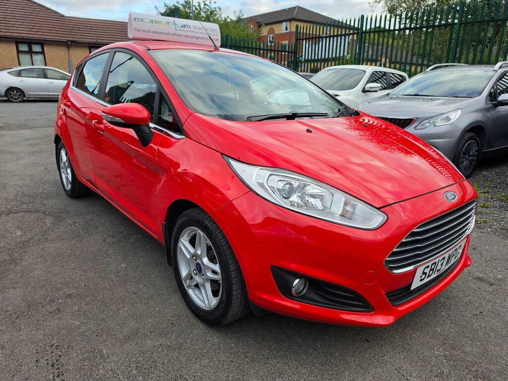 Ford Fiesta 1.6 Zetec Powershift Euro 5 Red