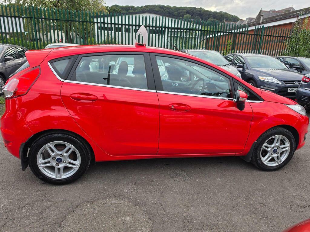 Ford Fiesta Style 59 Bhp White #18