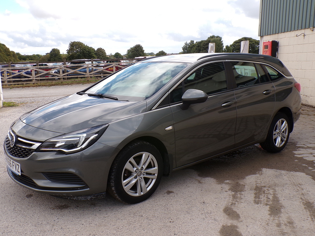 Vauxhall Astra Cdti Ecoflex Design NK66FVZ Grey #5