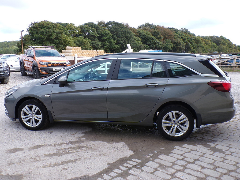 Vauxhall Astra Cdti Ecoflex Design NK66FVZ Grey #6