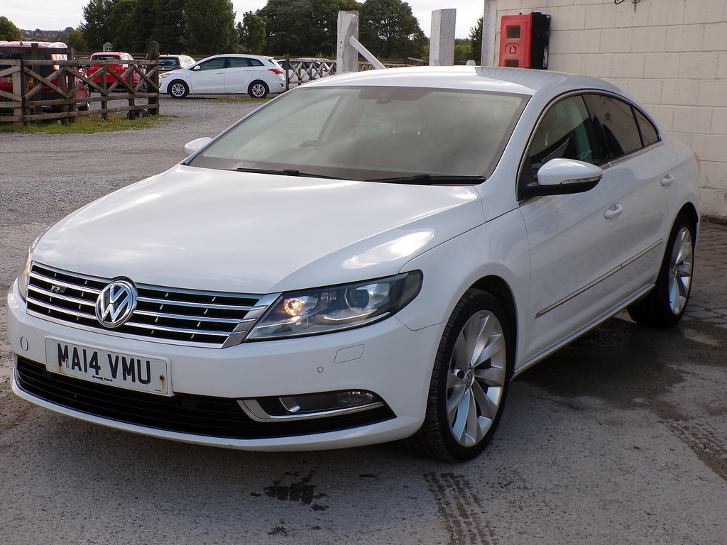 Volkswagen CC Tdi Bluemotion Tech Gt White #3