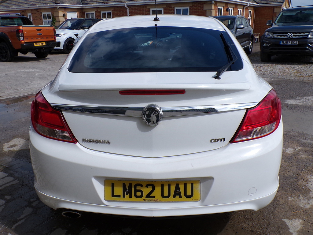 Vauxhall Insignia Cdti Ecoflex Sri VX Line White #6