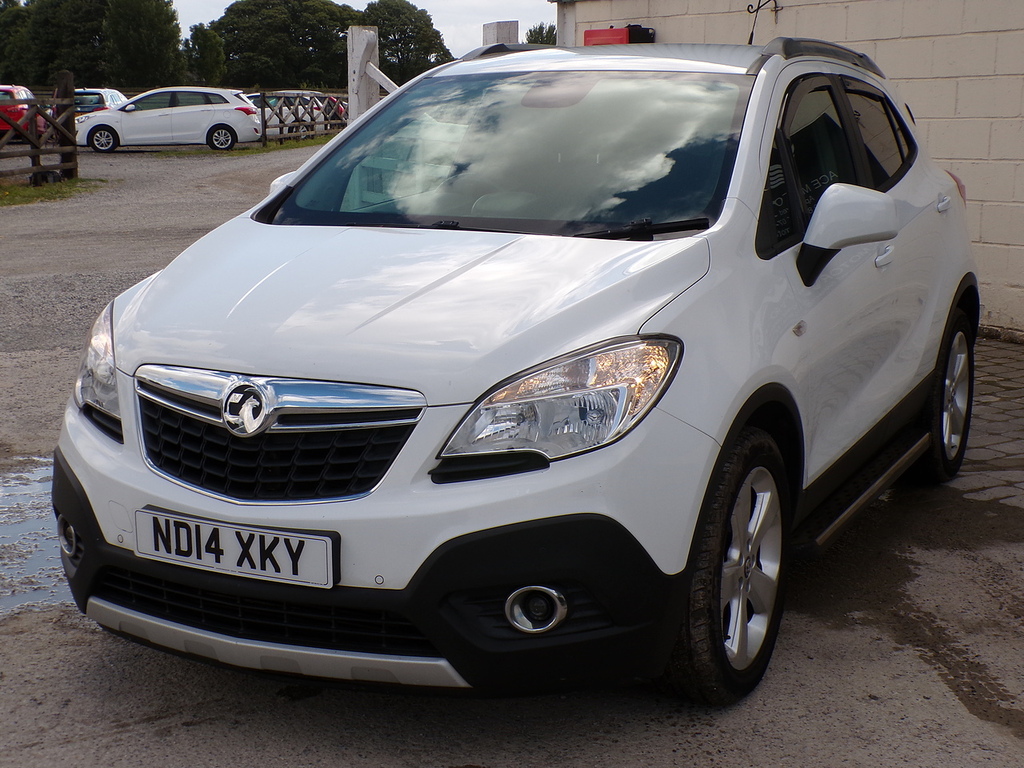 Vauxhall Mokka Cdti Tech Line ND14XKY White #3