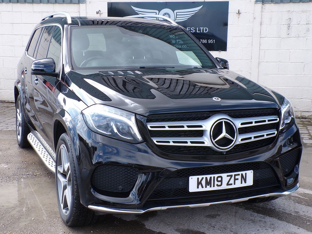 Mercedes-Benz GLS Class Gls350d V6 Amg Line Black #2