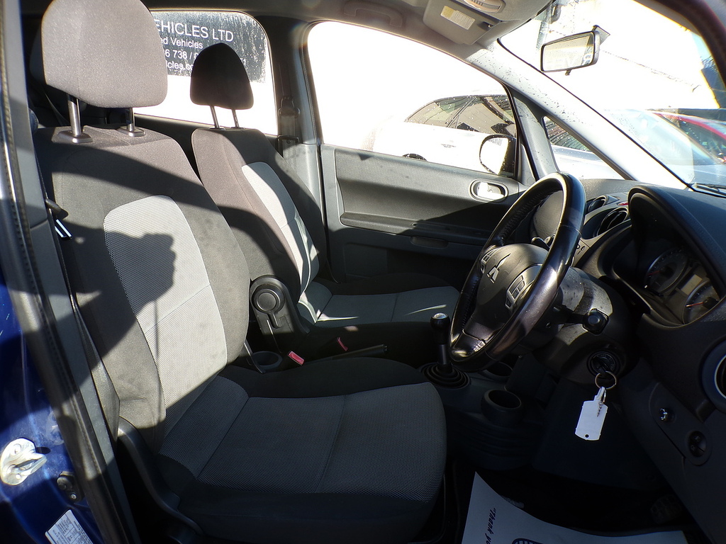 Mitsubishi Colt 1.3 Cz2 Blue #13