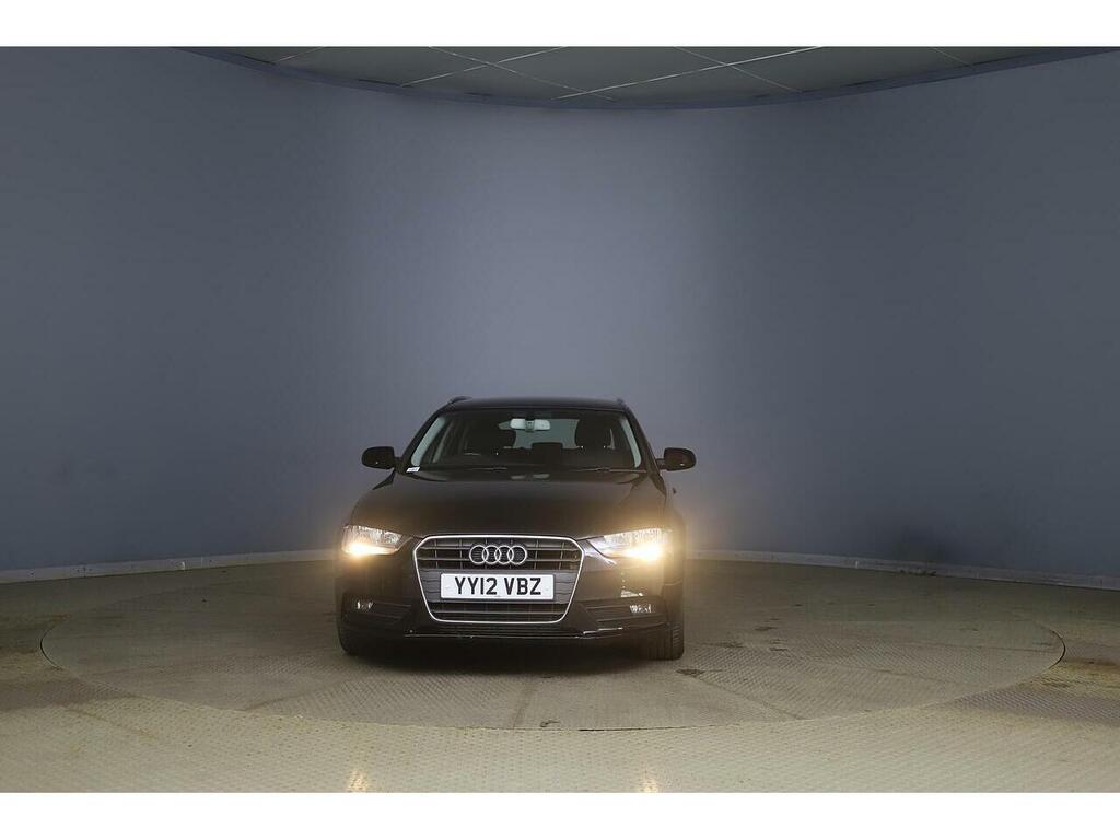Audi A4 Avant Tdi Se Black #3
