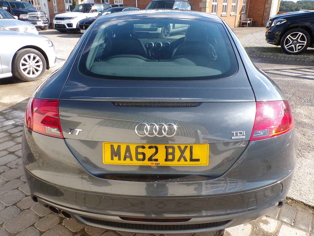 Audi TT 2.0 Tdi Sport Quattro Euro 5 Black #7