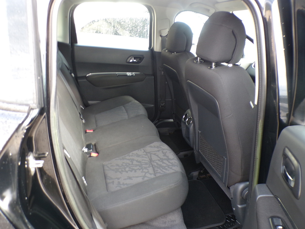 Peugeot 3008 Active Hdi Black #17