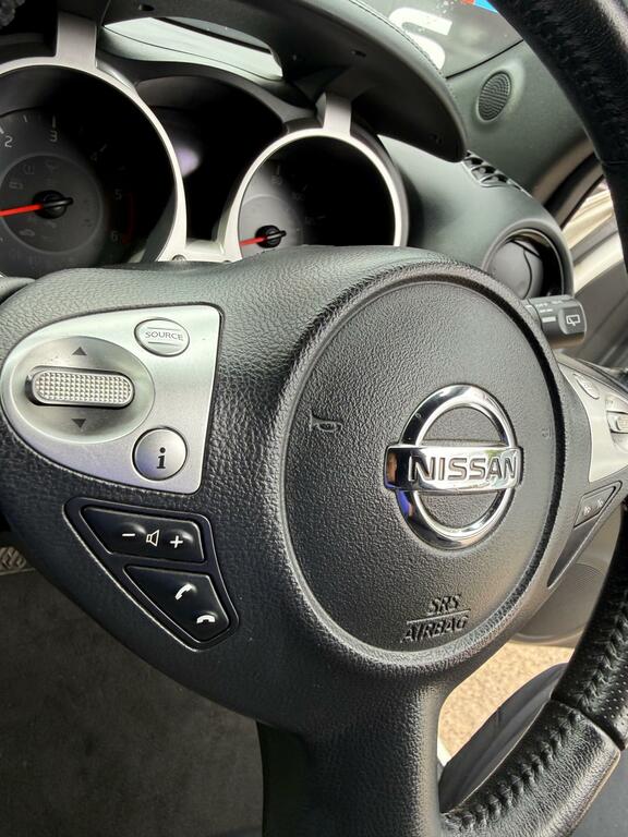 Nissan Juke Hatchback Black #16