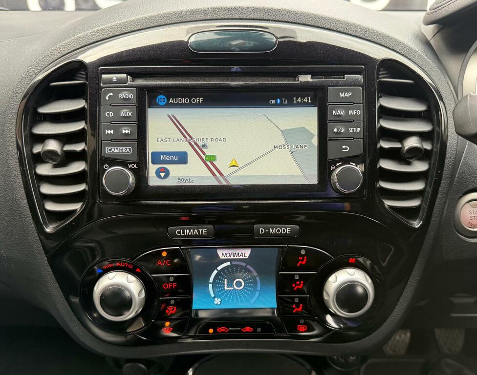 Nissan Juke Hatchback Black #23