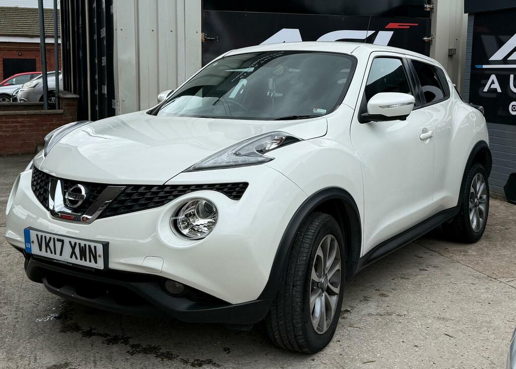 Nissan Juke 1.5 Dci Tekna Suv White #2