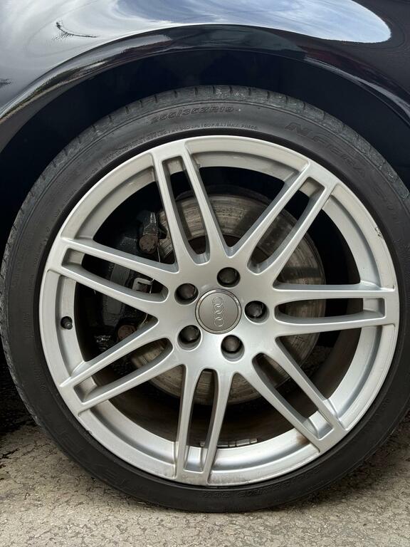 Audi S4 Estate Avant Black #38