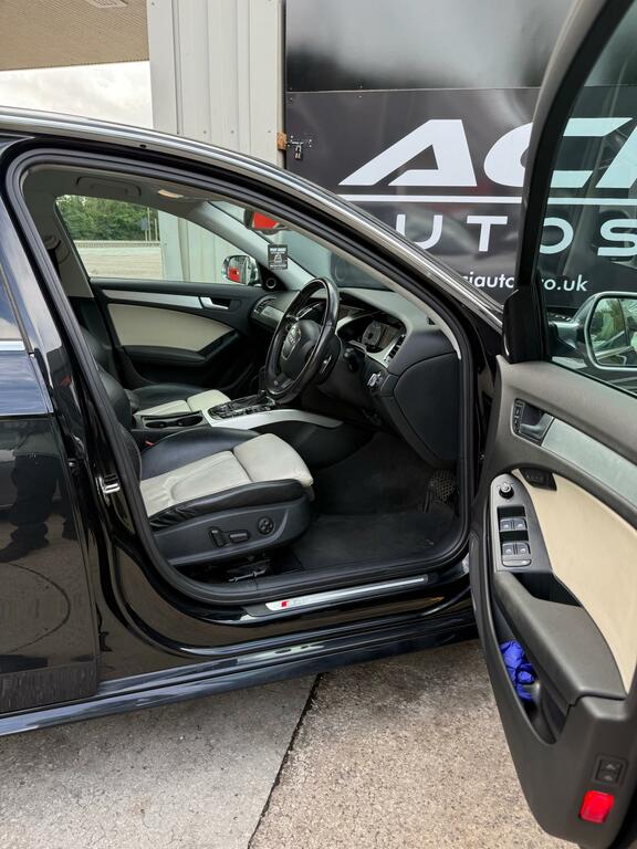 Audi S4 Estate Avant Black #13
