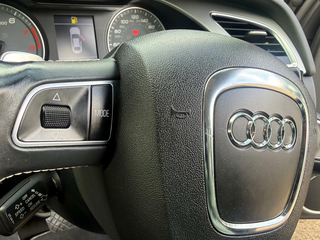 Audi S4 Estate Avant Black #16