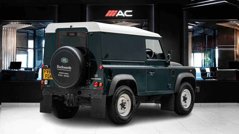 Land Rover Defender 90 Suv Blue #4