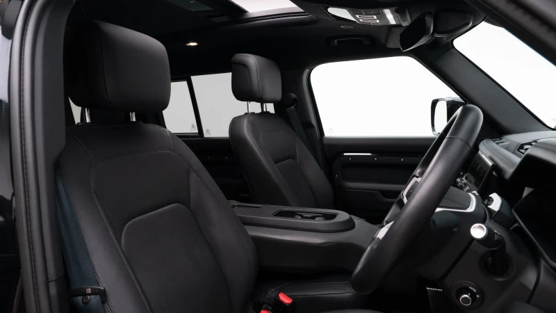 Land Rover Defender 110 D250 X-dynamic Se Black #20