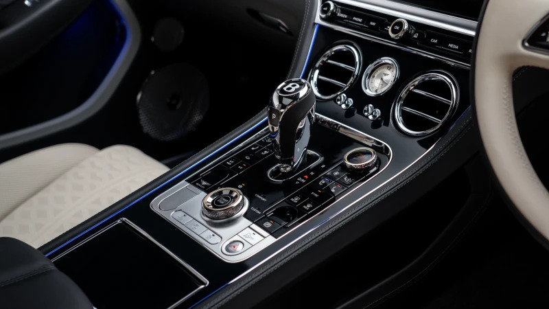 Bentley Continental Gt 4.0 V8 High-performance Gtc Azure  #42
