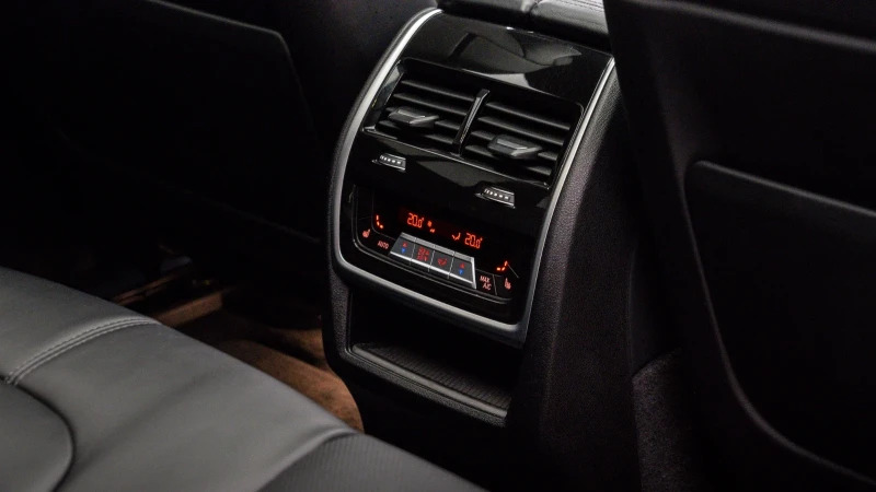 BMW X5 M M Sport White #9