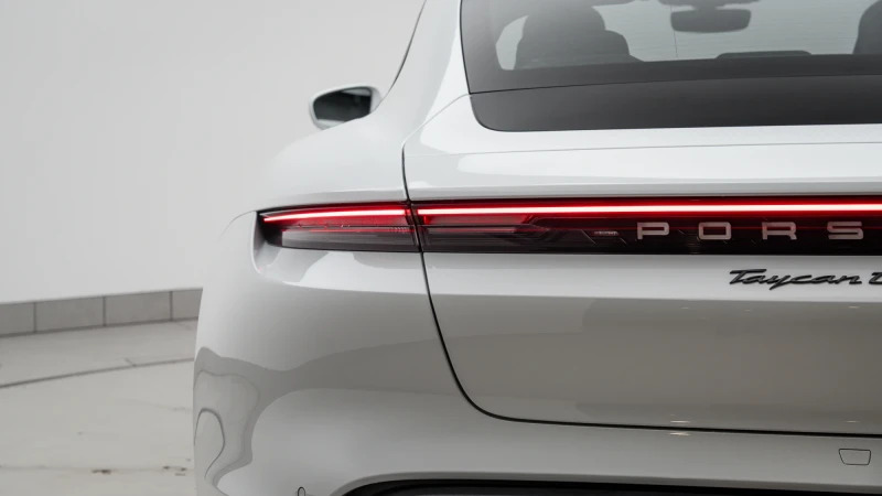 Porsche Taycan 2021 71 Performance Grey #42