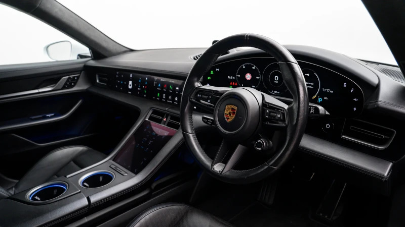 Porsche Taycan 2021 71 Performance Grey #26