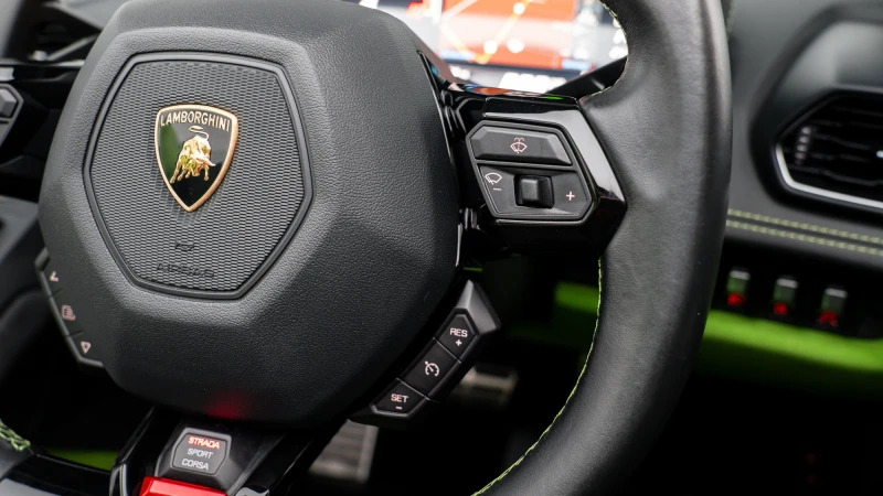Lamborghini Huracan Performante Black #47