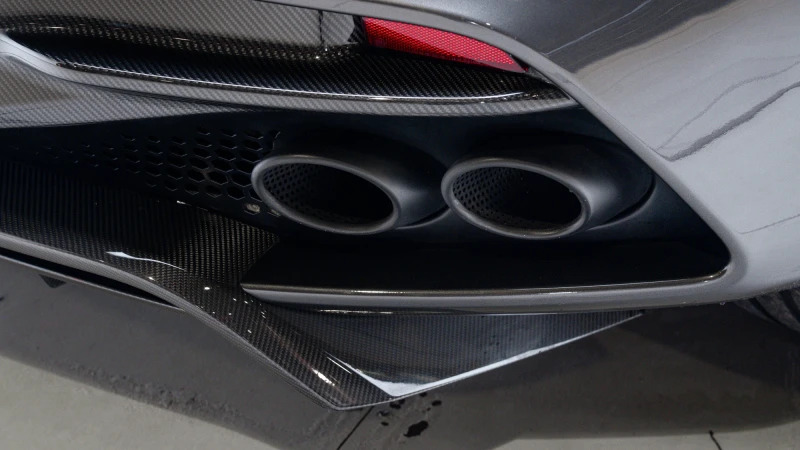 Aston Martin DBS Dbs Superleggera V12 Silver #19