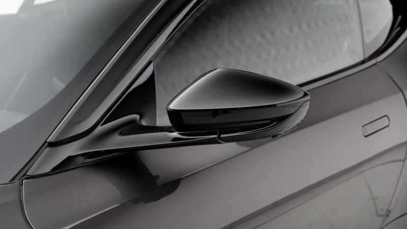 Aston Martin DBS Dbs Superleggera V12 Silver #11