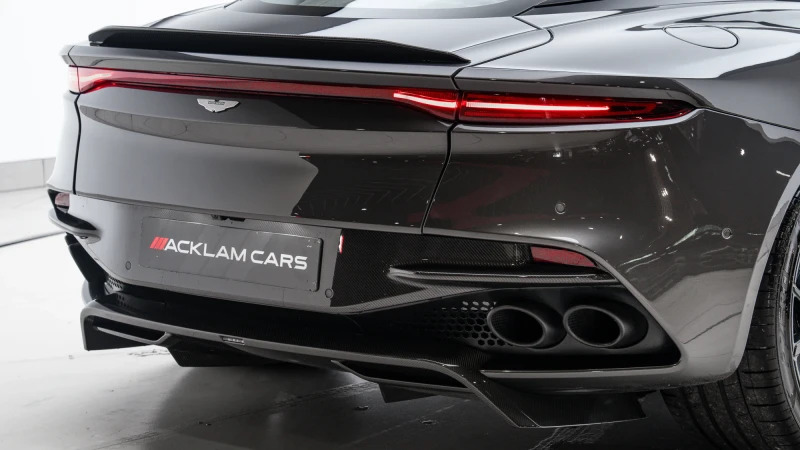 Aston Martin DBS Dbs Superleggera V12 Silver #18