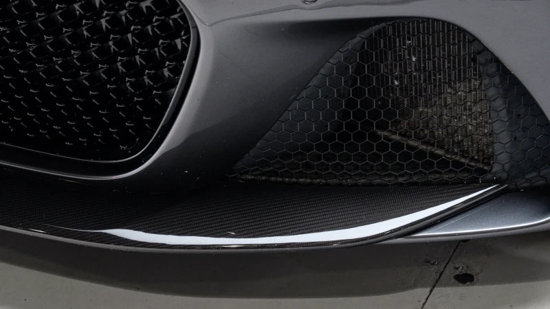 Aston Martin DBS Dbs Superleggera V12 Silver #14
