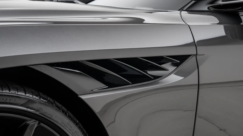 Aston Martin DBS Dbs Superleggera V12 Silver #10