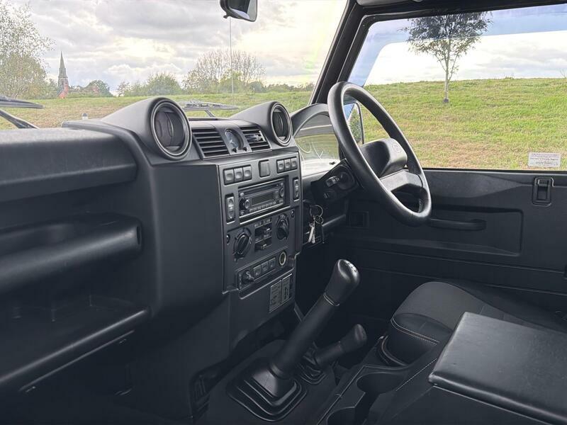 Land Rover Defender 110 Tdci Blue #14