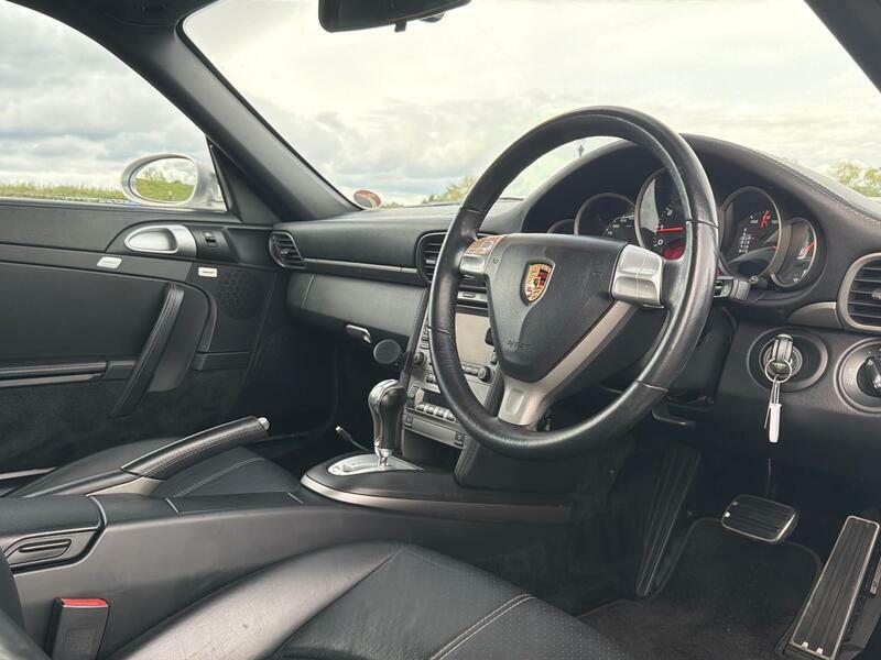 Porsche 911 Convertible Black #16