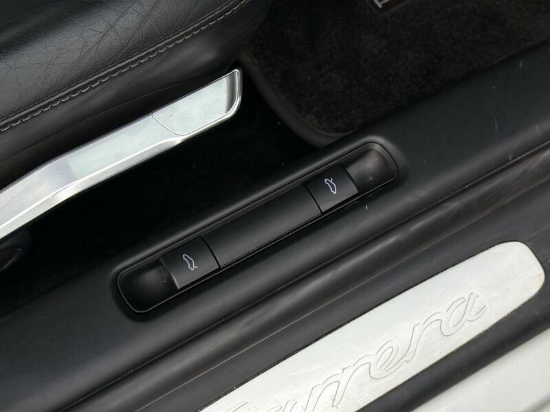 Porsche 911 Convertible Black #32