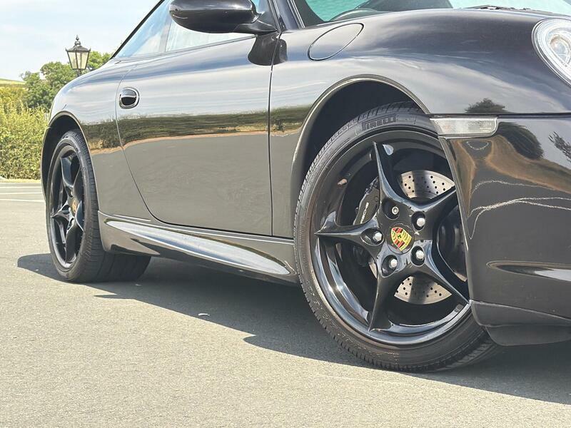 Porsche 911 2dr Black #9