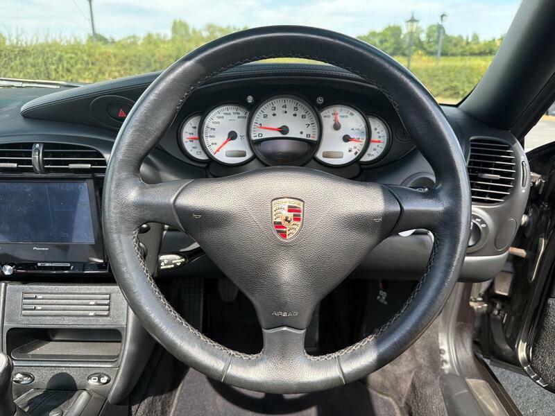 Porsche 911 2dr Black #19
