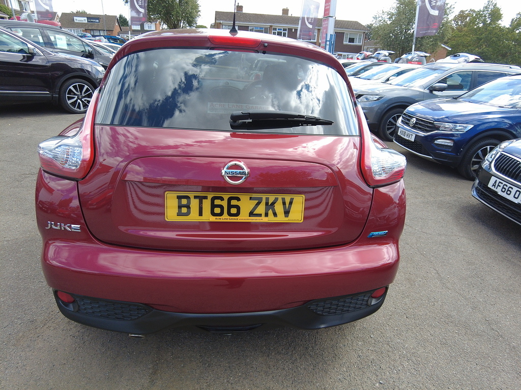 Nissan Juke Dci Tekna BT66ZKV Red #4
