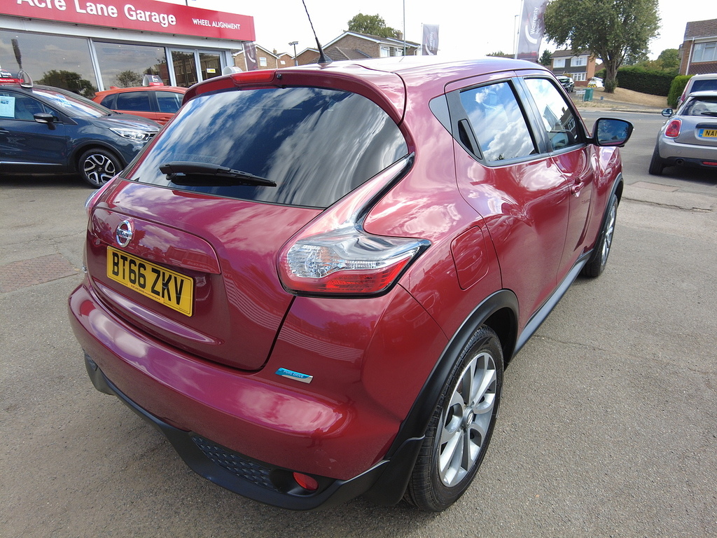 Nissan Juke Dci Tekna BT66ZKV Red #3