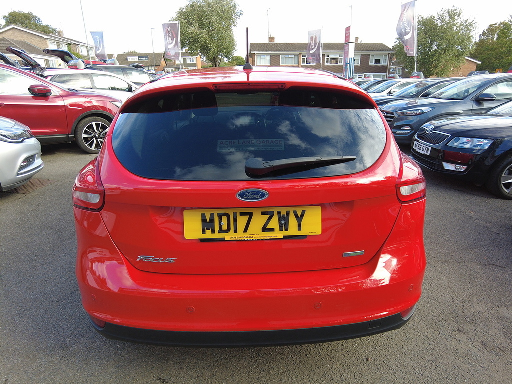 Ford Focus T Ecoboost Zetec Edition MD17ZWY Red #4